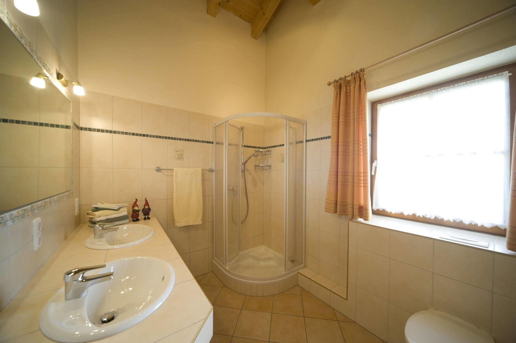 Appartamento Haus Sieben Zwerge Ehrwald Esterno foto